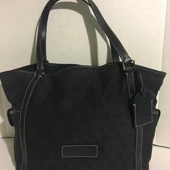 Dooney & Bourke Black tote / shoulder handbag - Picture 8 of 8